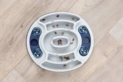 Trixie Jeu De Stratégie Pour Chien Slide & Feed 30 X 27 Cm -Promos VetoStore Boutique 365c7693ca289da7f48246b911748bad7208e53daa1a8b6a299414a34b08d6ef